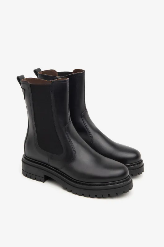 Chelsea Boots