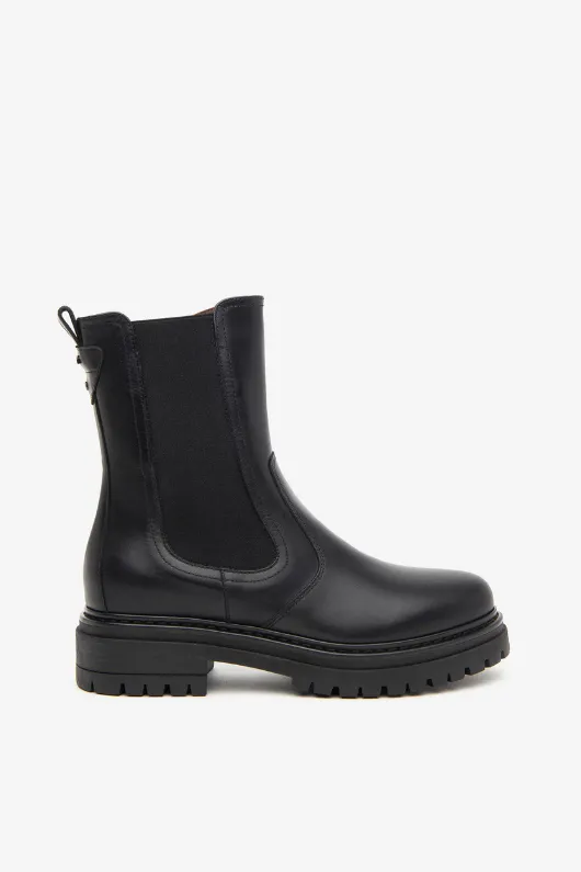 Chelsea Boots